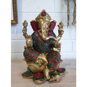 Brass Sitting Ganesha (Flower)