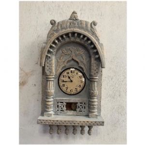 Wooden Carving Clock with Pendulum